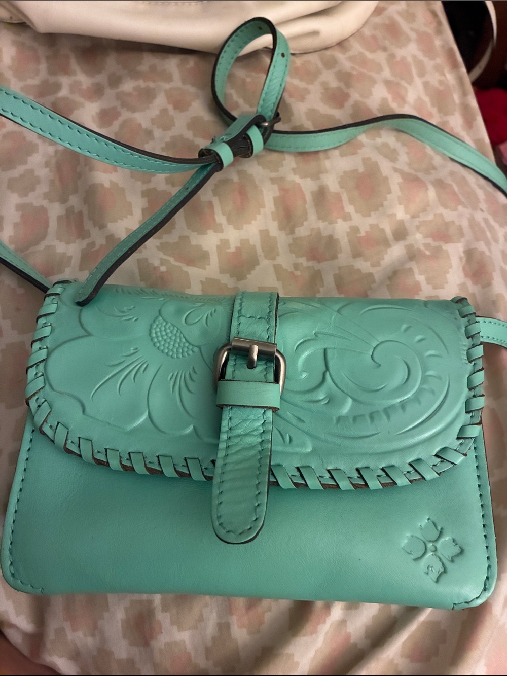 Women’s Mint Floral Embossed Crossbody Wallet